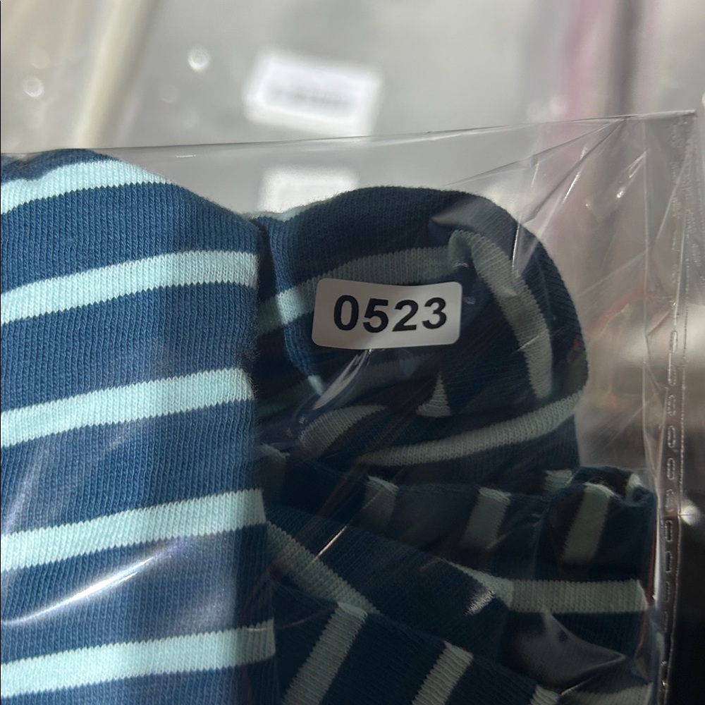 Soft Surroundings Blue Striped Essential Premium Shirt (Women’s Large) - Picture 7 of 7
